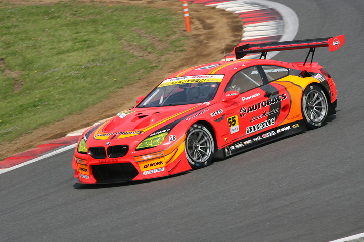 GT300クラスポールポジションは高木真一／小林崇志組（ARTA BMW M6 GT3）