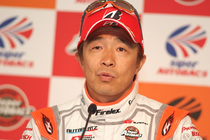 予選記者会見: GT300クラスポールポジションの高木真一（AUTOBACS RACING TEAM AGURI）