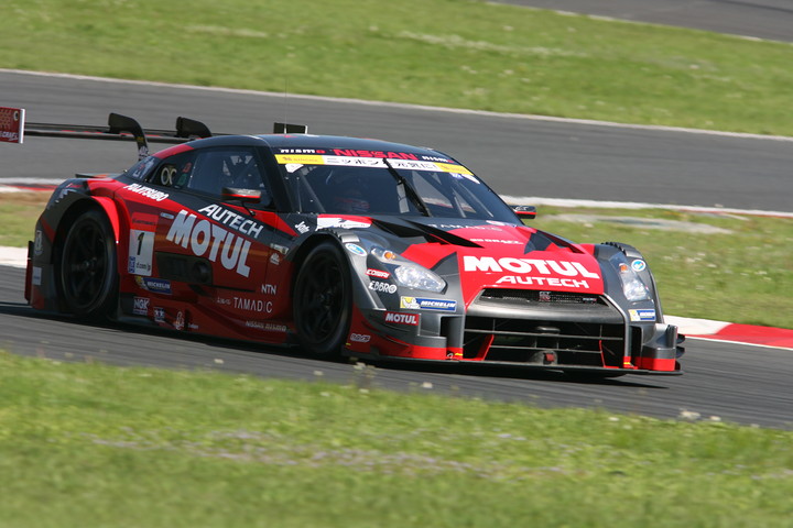GT500優勝は松田次生／ロニー・クインタレッリ組（MOTUL AUTECH GT-R）