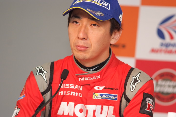 決勝記者会見: GT500クラス優勝の松田次生（NISMO）