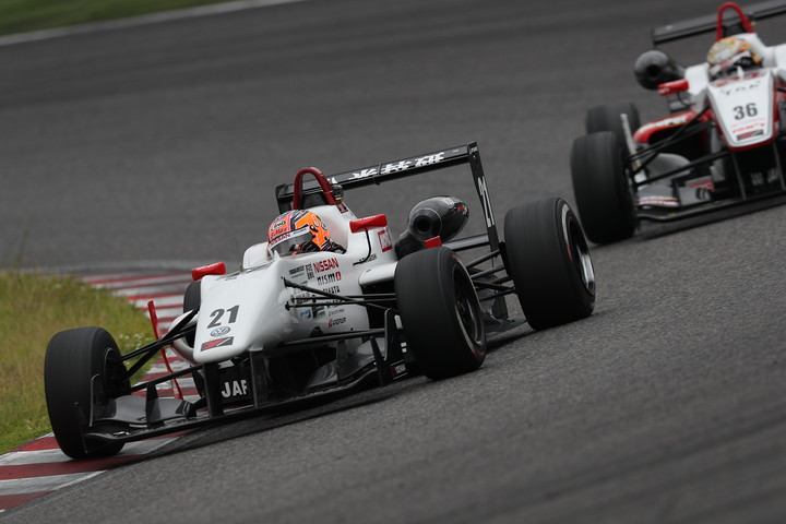 高星明誠と山下健太の争い