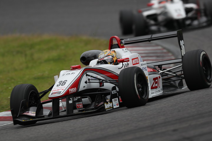 決勝2位は山下健太（ZENT TOM'S F312）