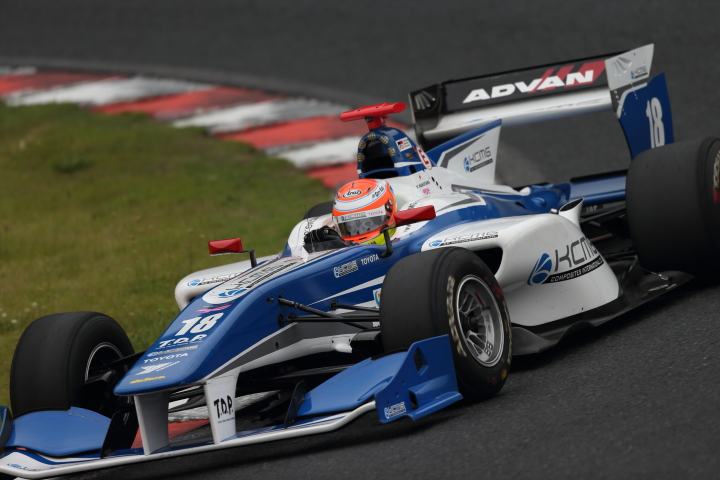 フリー走行: 中山雄一（KCMG Elyse SF14）