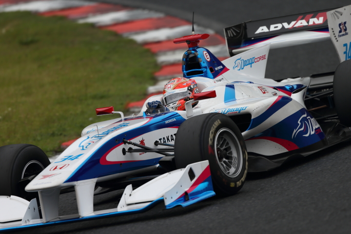 フリー走行: 小暮卓史（DRAGO CORSE SF14）