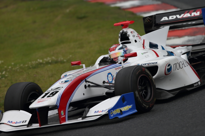 フリー走行: ジョアオ・パオロ・デ・オリベイラ（ITOCHU ENEX TEAM IMPUL SF14）