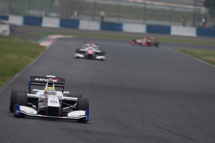 フリー走行: 関口雄飛（ITOCHU ENEX TEAM IMPUL SF14）