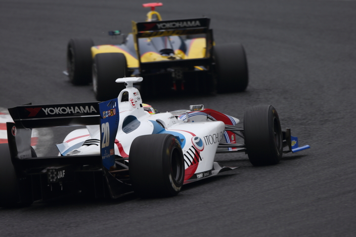 フリー走行: 関口雄飛（ITOCHU ENEX TEAM IMPUL SF14）