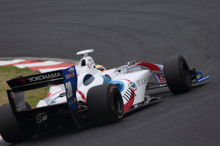 フリー走行: 関口雄飛（ITOCHU ENEX TEAM IMPUL SF14）