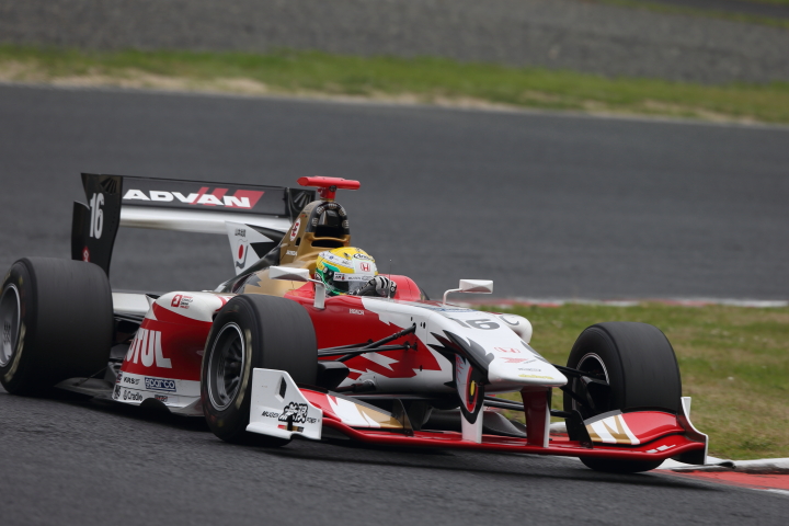 フリー走行: 山本尚貴（TEAM無限SF14）