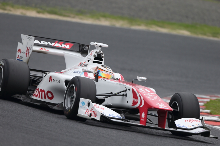 フリー走行: ストフェル・バンドーン（DOCOMO DANDELION M41S SF14）