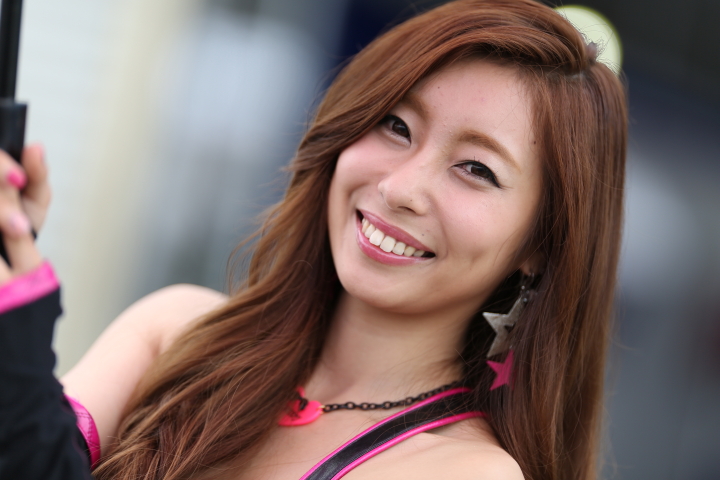 ピットウォーク: レースクイーン