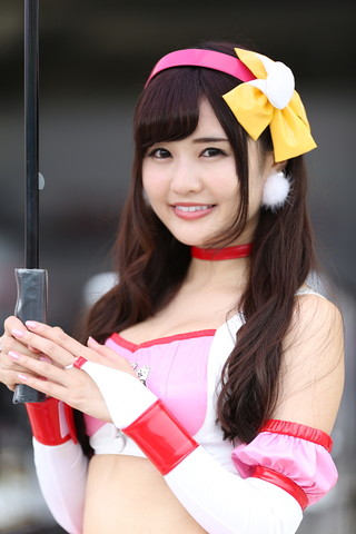 ピットウォーク: レースクイーン