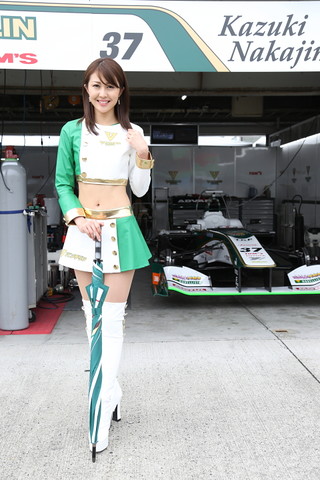 ピットウォーク: レースクイーン