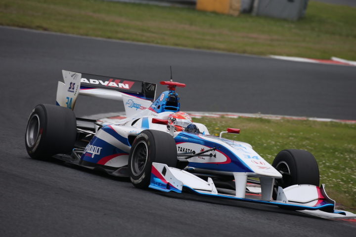 公式予選: 小暮卓史（DRAGO CORSE SF14）