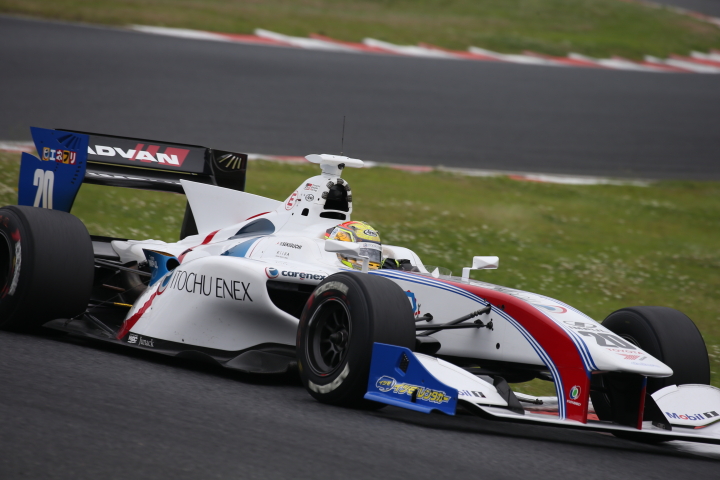 公式予選: 関口雄飛（ITOCHU ENEX TEAM IMPUL SF14）