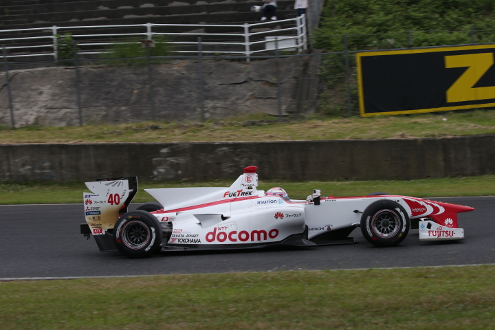 公式予選: 野尻智紀（DOCOMO DANDELION M40Y SF14）