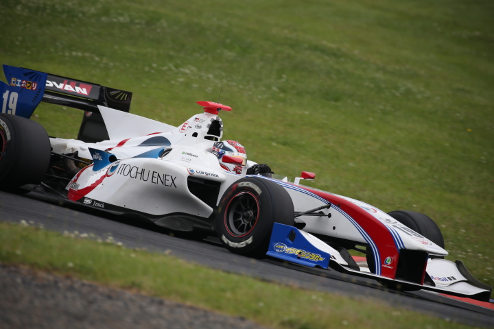 公式予選: ジョアオ・パオロ・デ・オリベイラ（ITOCHU ENEX TEAM IMPUL SF14）