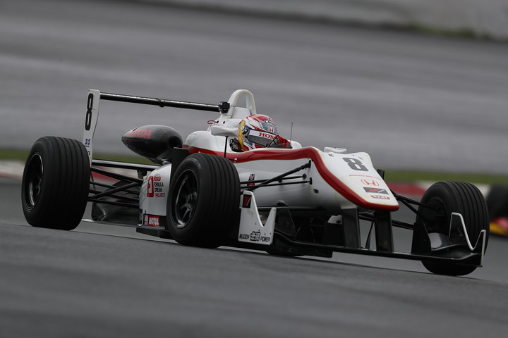 予選3位は大津弘樹（HFDP RACING F312）