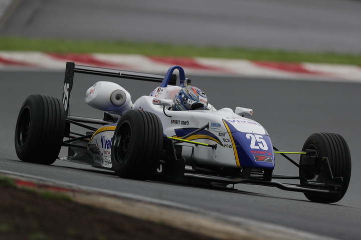 Nクラスポールポジションは松井孝允（サムライサポーターズF306）