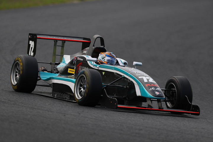 決勝3位は金井亮忠（チームNATS・正義001）