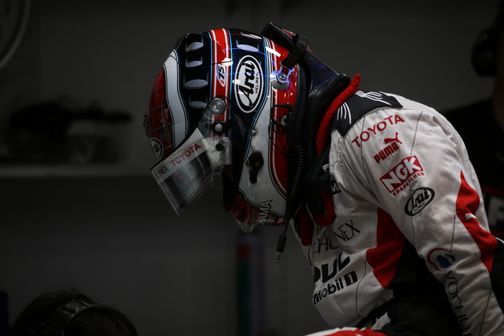 スタート進行: ジョアオ・パオロ・デ・オリベイラ（ITOCHU ENEX TEAM IMPUL）