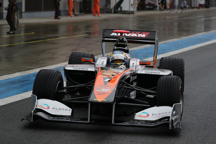 ノックアウト予選: 2位は石浦宏明（P.MU/CERUMO・INGING SF14）