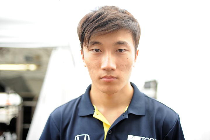 初ポールポジションを獲得した牧野任祐（TODA RACING）