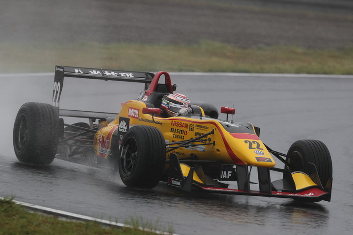 ポールポジションのヤン・マーデンボロー（B-MAX NDDP F3）