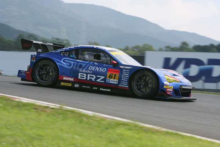 フリー走行: GT300クラス3位は井口卓人／山内英輝組（SUBARU BRZ R&D SPORT）