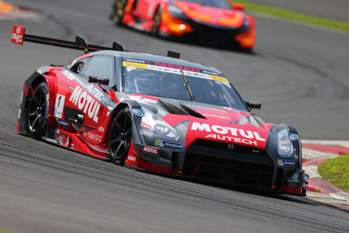 公式練習: ロニー・クインタレッリ（MOTUL AUTECH GT-R）