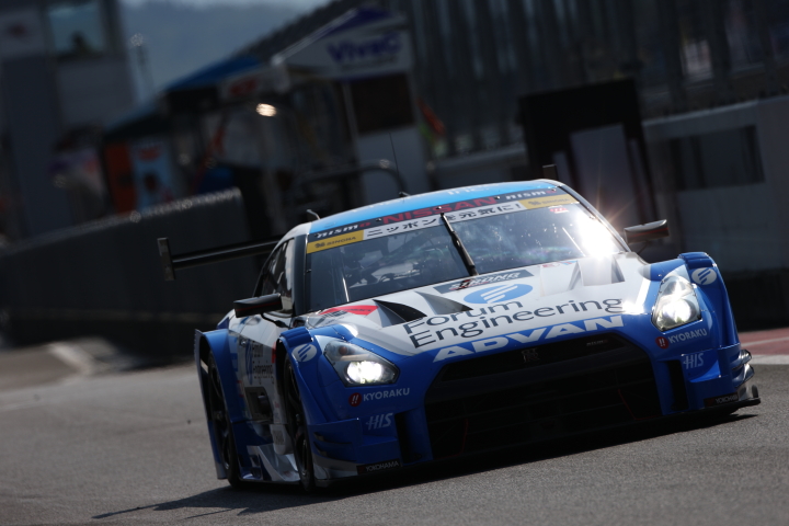 GT500クラスノックアウト予選Q1: 佐々木大樹（フォーラムエンジニアリングADVAN GT-R）