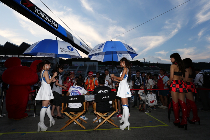 GTキッズウォーク: 佐々木大樹と柳田真孝（KONDO RACING）