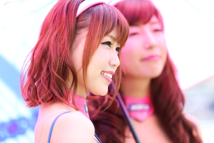 ピットウォーク: レースクイーン