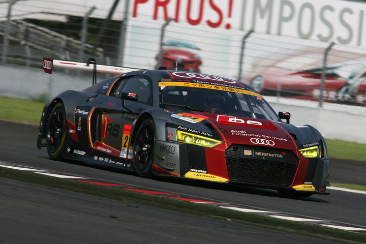 GT300クラス予選2位のリチャード・ライアン／藤井誠暢組（Hitotsuyama Audi R8 LMS）