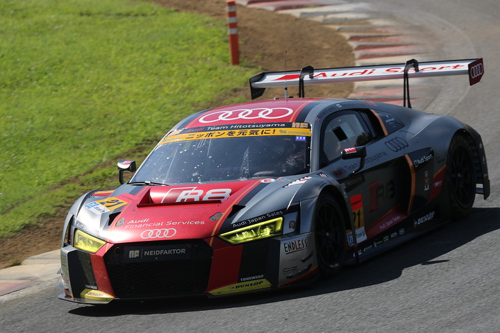 GT300クラス決勝2位はリチャード・ライアン／藤井誠暢組（Hitotsuyama Audi R8 LMS）