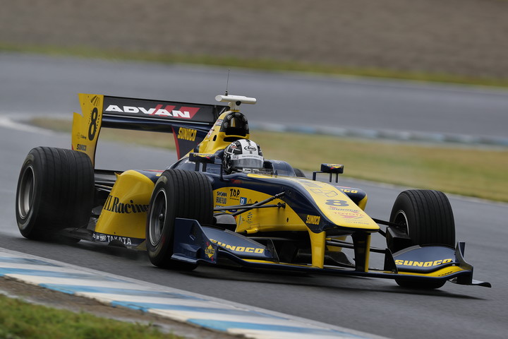 フリー走行1回目: 3位は小林可夢偉（SUNOCO TEAM LEMANS SF14）