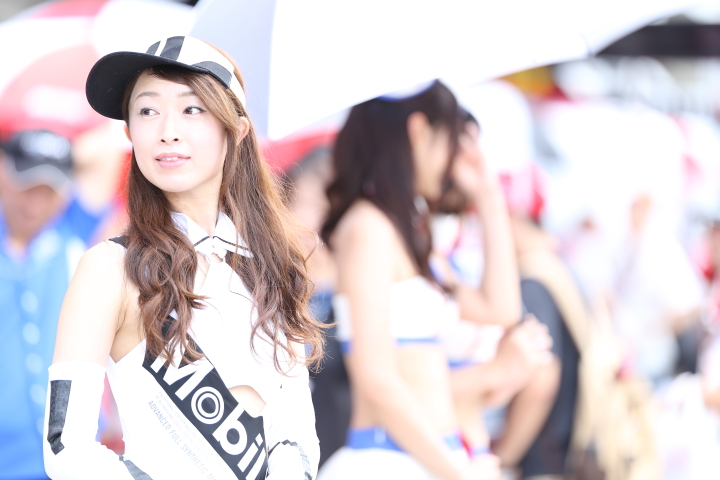 ピットウォーク: レースクイーン