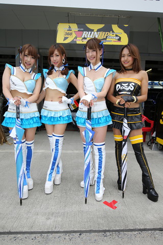 ピットウォーク: レースクイーン