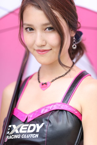 ピットウォーク: レースクイーン