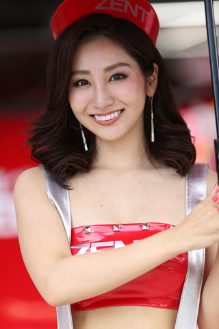 ピットウォーク: レースクイーン