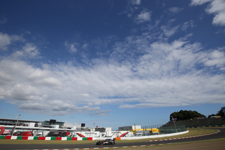 公式予選: 黒澤治樹（LEON CVSTOS AMG-GT）