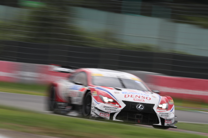決勝レース: 平手晃平（DENSO KOBELCO SARD RC F）