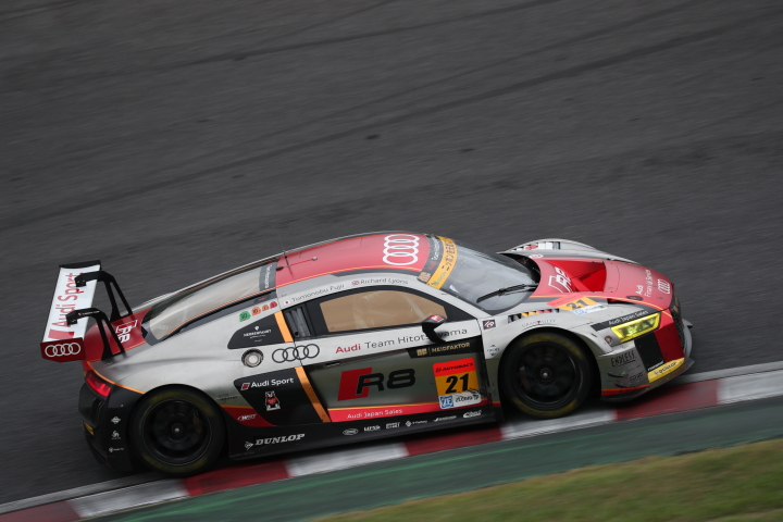 決勝レース: リチャード・ライアン／藤井誠暢組（Hitotsuyama Audi R8 LMS）