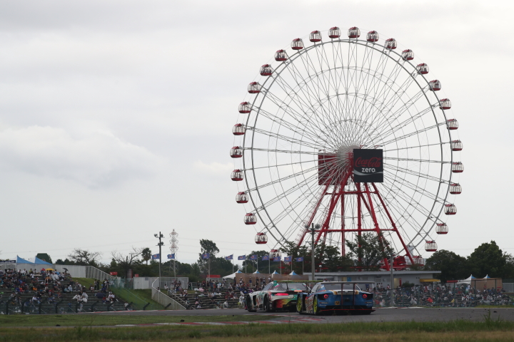 決勝レース: 中山友貴／山田真之亮組（UPGARAGE BANDOH 86）