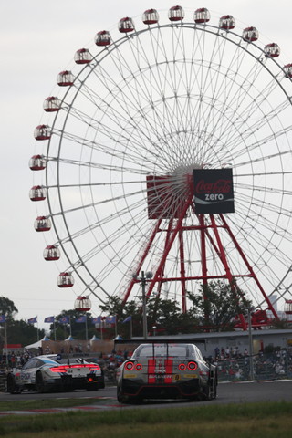 決勝レース: アンドレ・クート／富田竜一郎組（GAINER TANAX GT-R）