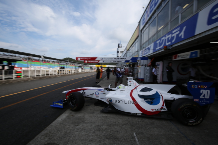 フリー走行: 関口雄飛（ITOCHU ENEX TEAM IMPUL SF14）