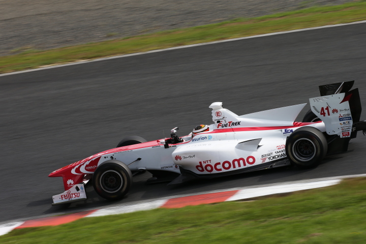 フリー走行: ストフェル・バンドーン（DOCOMO DANDELION M41S SF14）