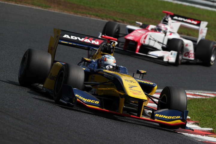 レース1公式予選: ナレイン・カーティケヤン（SUNOCO TEAM LEMANS SF14）