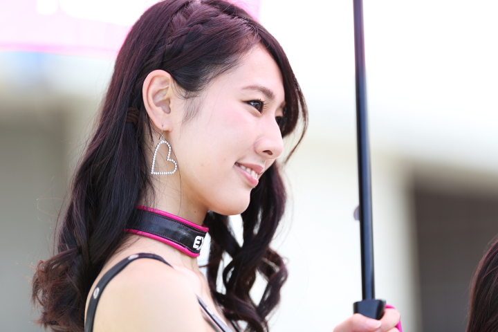 ピットウォーク: レースクイーン