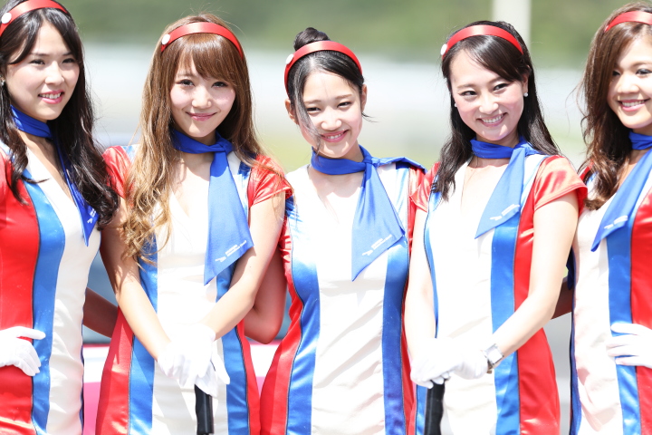 ピットウォーク: レースクイーン